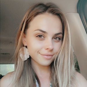 Meet your Posher, Kristina